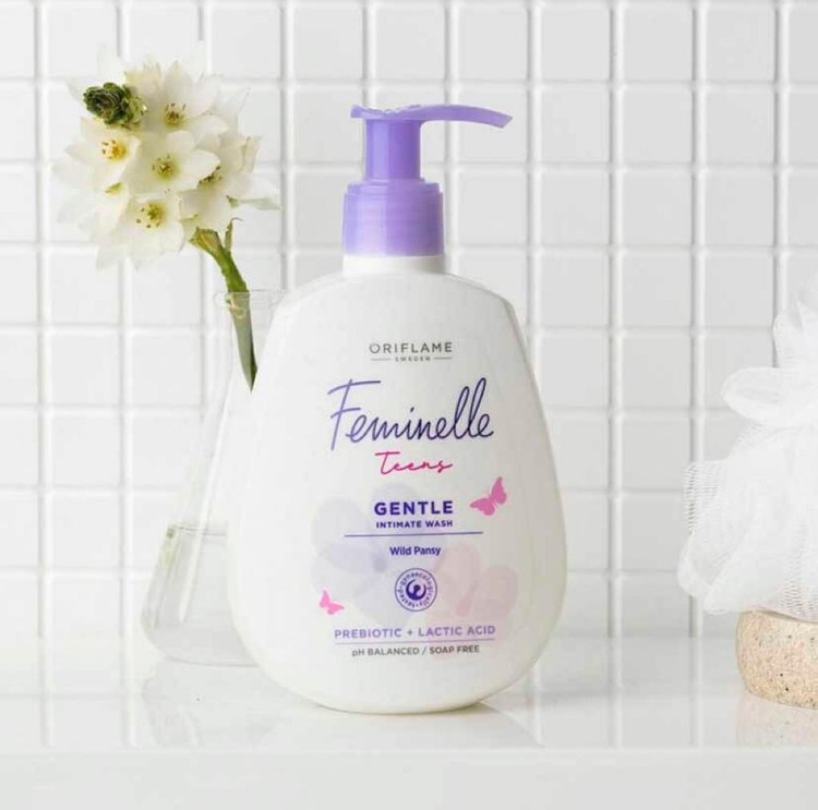 مراقبت ملایم ناحیه تناسلی برای نوجوانان فمینله اوریفلم 34501