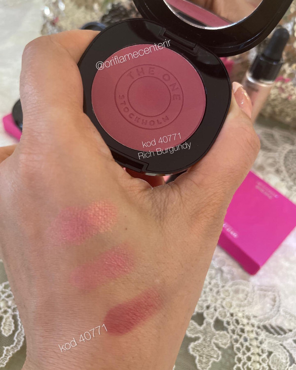 رژگونه پودری 40771 The one