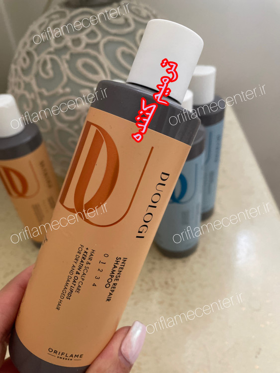 شامپو مرطوب کننده و ترمیم کننده موهای خشک و آسیب دیده _ 44950