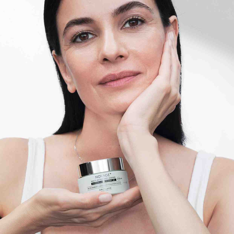کرم روز ضد پیری مولتی اکتیو نویج پلاس (spf30) 4104۸