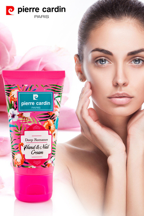 کرم دست و ناخن مرطوب کننده و ویتامینه رایحه گل های رومی 23712