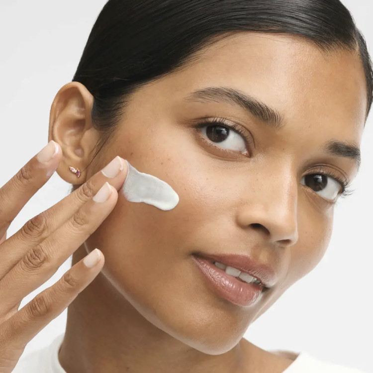 سرم مرطوب کننده و چند کاره اپتی اپتیمالز spf25_