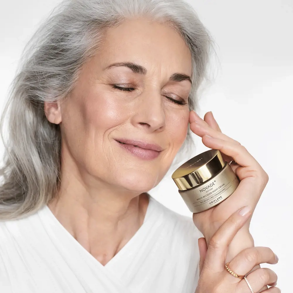 کرم شب ضد پیری مولتی ریکاور نوایج پلاس تایم ریستور ۴۴۲۸۵ _ ۵۰میل