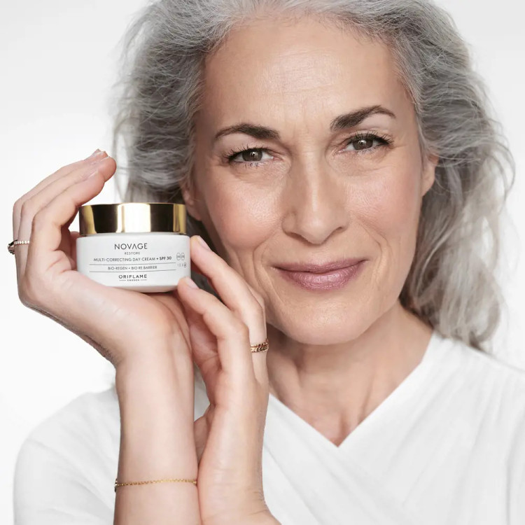 کرم روز ضد پیری مولتی ریکاور نوایج پلاس تایم ریستورspf۳۰ _ ۴۴۰۹۸