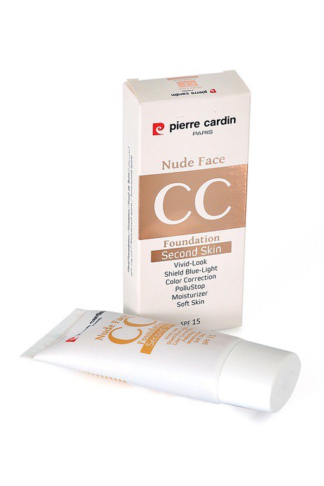 سی سی کرم اورجینال پیرکاردین مدل نود فیس spf15