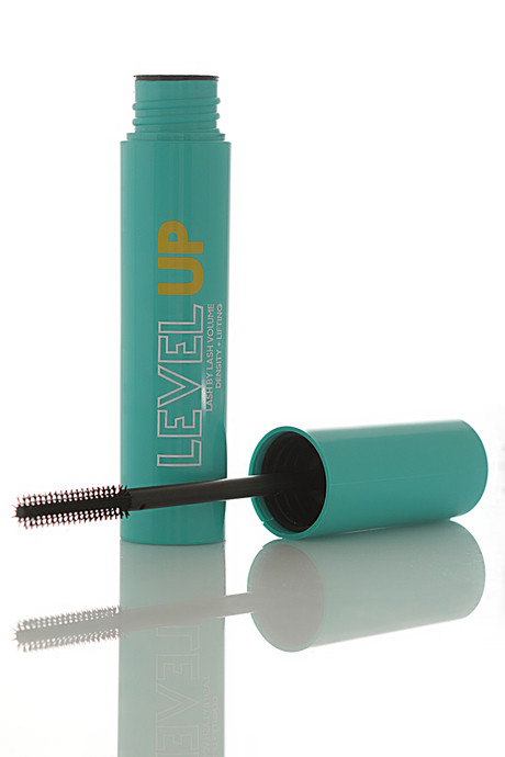 ریمل حجم دهنده و بلندکننده لول آپ اورحینال پیرکاردین _ ۱۰میل