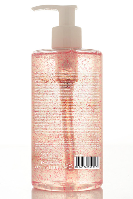 ژل فوم پاک کننده طراوت بخش با عصاره گریپ فروت و ویتامین C اورجینال پیرکاردین _ ۳۵۰میل