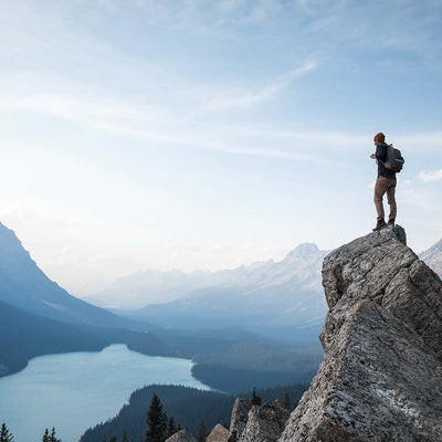 ادوتویلت مردانه هوا ماسک اورجینال آونAVON _50ml