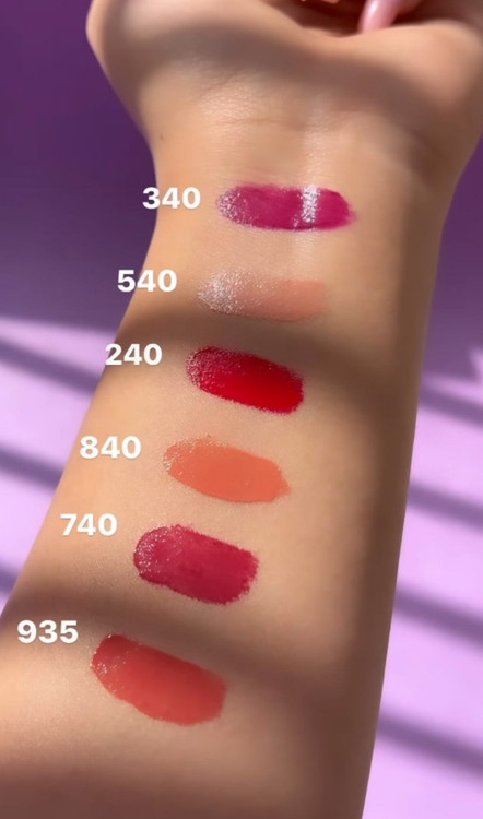 لیپ گلاس ( رژلب مایع ) فتو فلش اورجینال پیرکاردین_ ۹میل