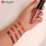 رژلب مایع ماندگار ضدبوسه پیرکاردینPierre Cardin