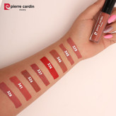 رژلب مایع ماندگار ضدبوسه پیرکاردینPierre Cardin