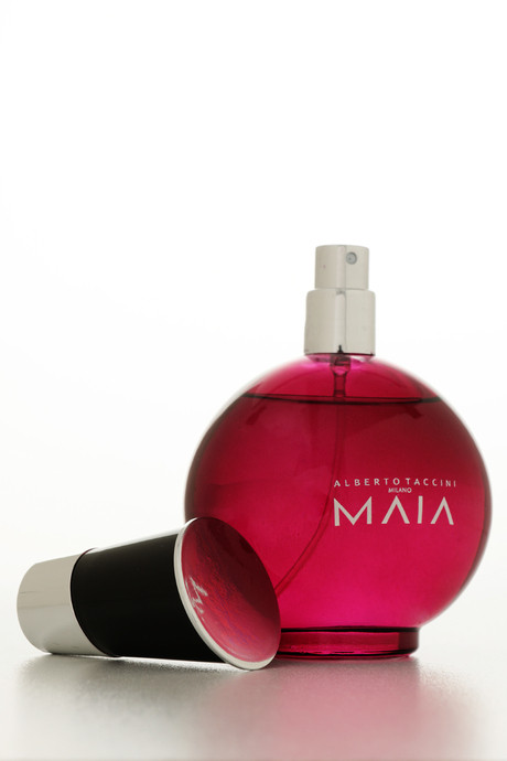 پرفیوم زنانه اورجینال آلبرتو تاچینی مایا پیرکاردین _ ۱۰۰میل