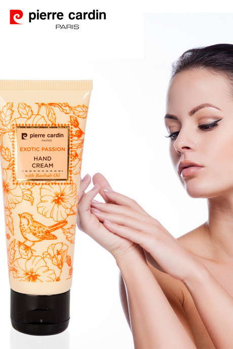 کرم دست مرطوب کننده اورجینال پیرکاردین حاوی ویتامین E و روغن بائوباب _ حجم۷۵ میل