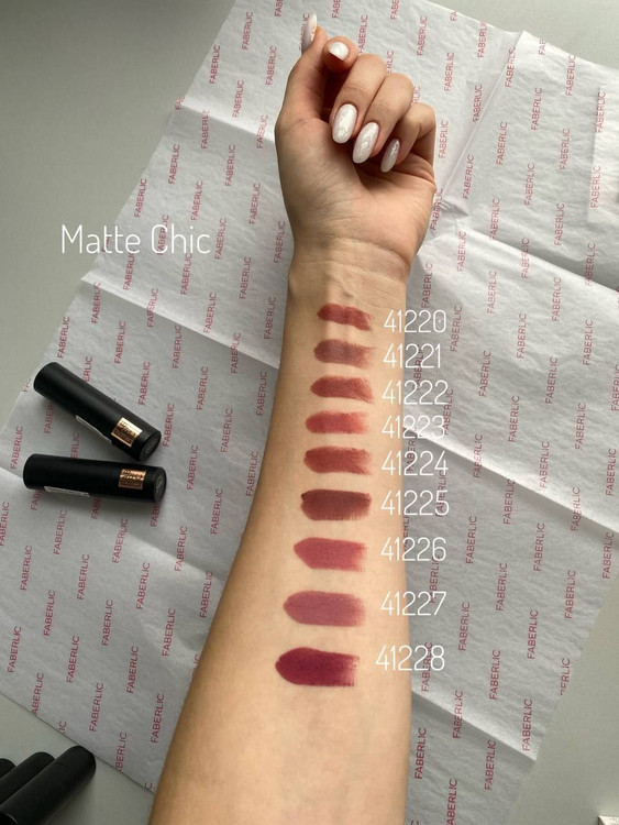 رژلب مات مدل شیک فابرلیک _ 4گرم