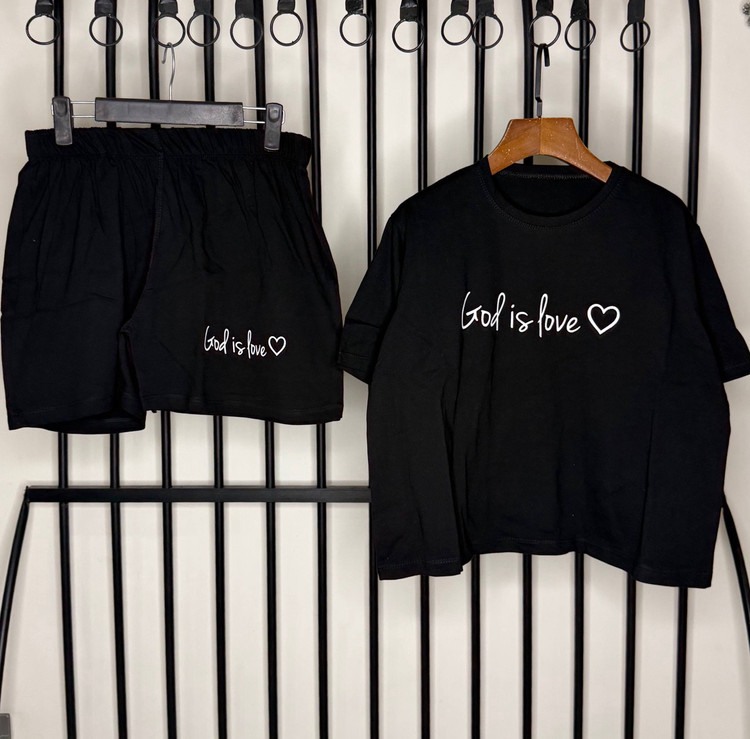 ست کراپ و شورتک زنانه قواره دار ( فری سایز ۳۸ تا ۴۸)